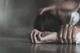 Cô gái trong vụ bị 4 thanh niên hiếp dâm tập thể bất ngờ tiết lộ trước đó vài ngày đã bị một người đàn ông Hàn giở trò đồi bại và diễn biến mới nhất trên trang cá nhân  - Ảnh 1.