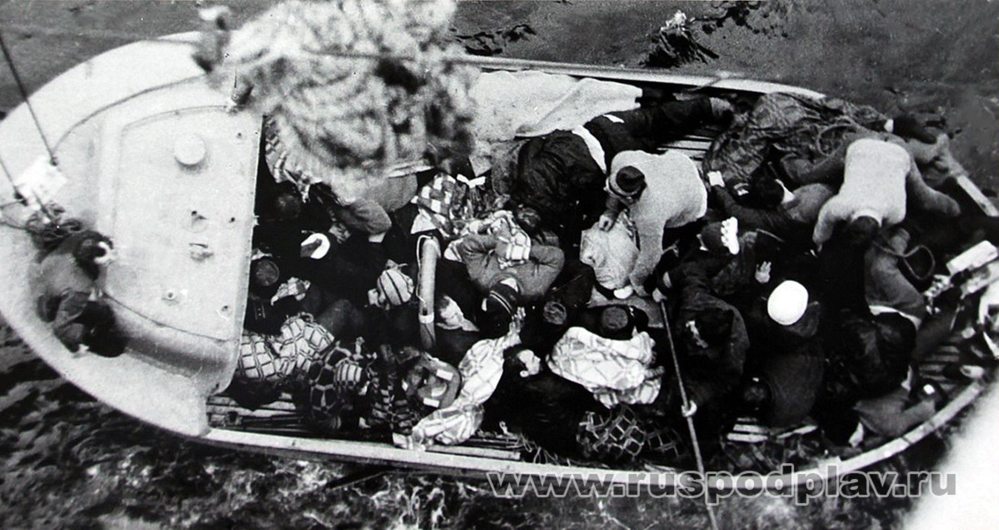 Komsomolets 3.jpg