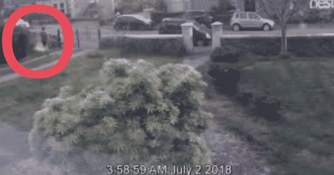 Người phụ nữ giao clip trích xuất từ camera trước nhà mong giúp cảnh sát bắt kẻ thủ ác giết bé gái 6 tuổi, không ngờ tố cáo tội ác của con trai - Ảnh 3.