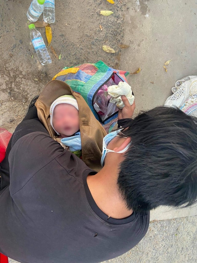  Hành trình 1400 km chạy xe máy từ miền Nam về quê của những người lao động nghèo tha hương - Ảnh 9.