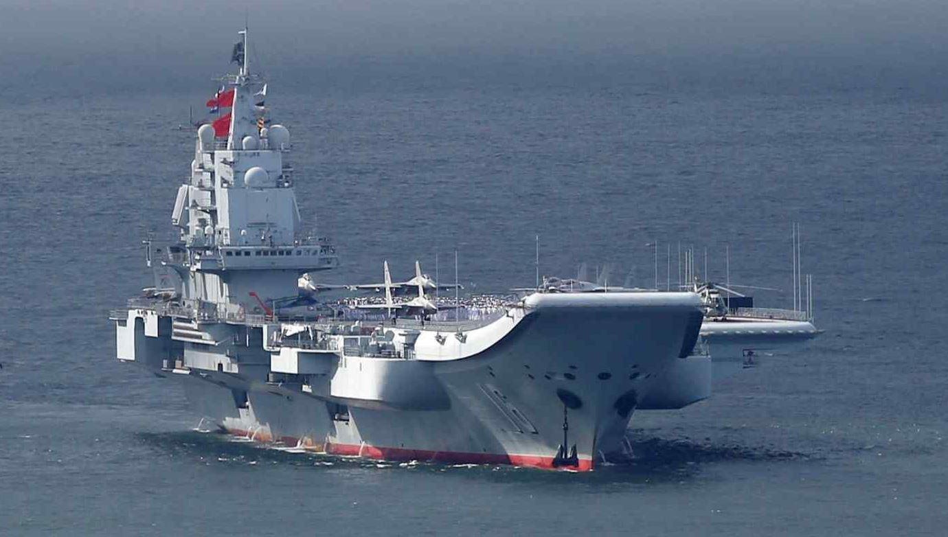 Trung Quốc từng mua tàu sân bay cũ của Úc để "sao chép"? - ảnh 1