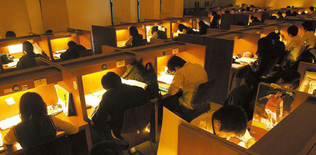 1 ngày thi - cả đất nước nín thở: Máy bay Hàn Quốc quay vòng vòng trên bầu trời suốt 40 phút, nghe lý do mà không ai cười nổi - Ảnh 2.