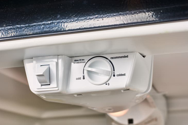 8 sai lầm biến tủ lạnh thành nơi ngốn tiền nhất trong căn bếp - Ảnh 3. 8 sai lầm biến tủ lạnh thành nơi ngốn tiền nhất trong căn bếp - Ảnh 3.