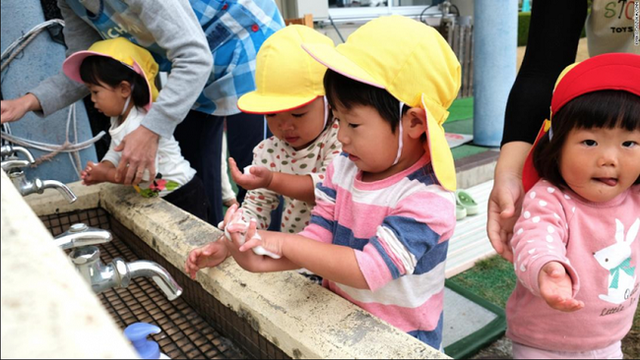 TikToker người Việt ở Nhật làm clip hút hơn 2 triệu lượt xem kể sự thật về cách phụ huynh Nhật đối xử với con nhỏ khiến ai cũng sốc - Ảnh 3.