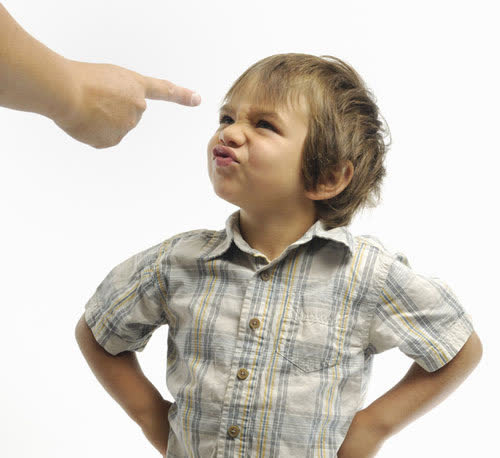 Chuyên gia tâm lý: Càng mắng con càng phản nghịch, chỉ vì cha mẹ quên không nói 1 câu này! - Ảnh 2.