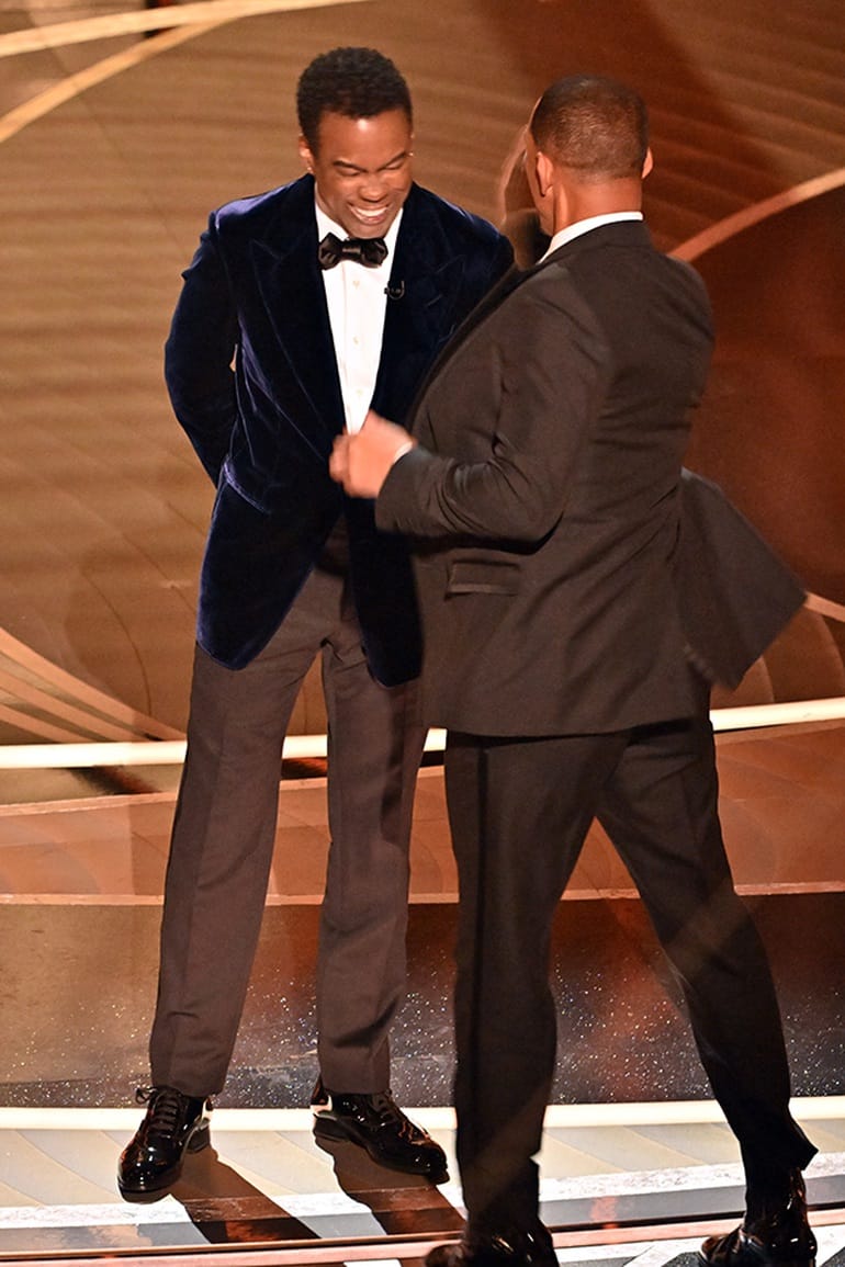 Hy hữu tại Oscar 2022: Tài tử Will Smith tát đồng nghiệp trên sân khấu - 3