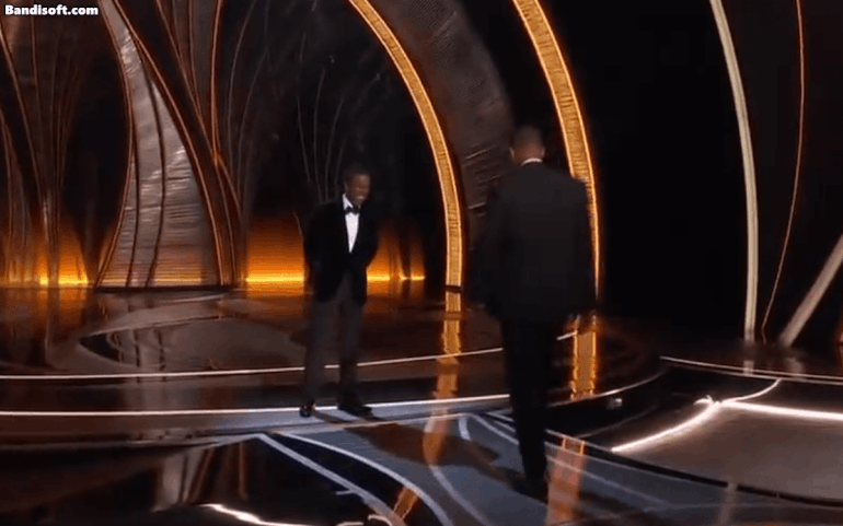 Hy hữu tại Oscar 2022: Tài tử Will Smith tát đồng nghiệp trên sân khấu - 1