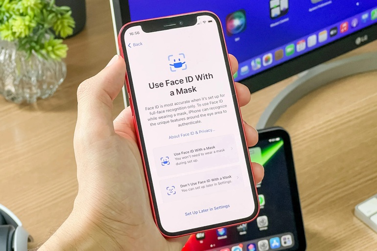 Người dùng phàn nàn iOS 15.4 gây hao pin nghiêm trọng - 1