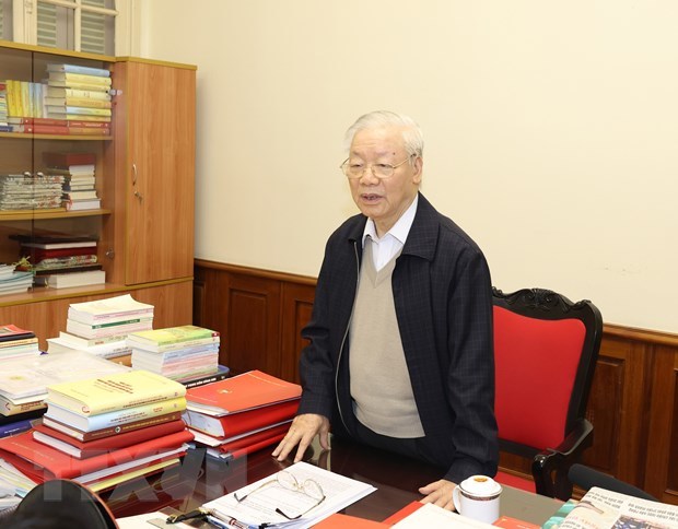 Lần đầu thấy phòng làm việc giản dị của Tổng Bí thư