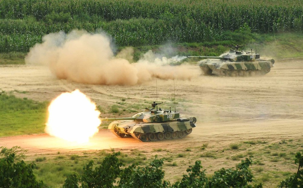 Trung Quốc phát minh "áo choàng tàng hình" cho xe tăng: Sức mạnh tăng vọt?