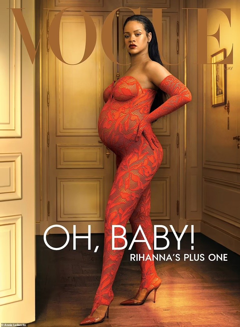 Rihanna - ngôi sao làm thay đổi cách nhìn đối với... bụng bầu - 1
