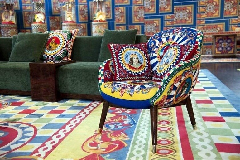 Bên trong cửa hàng bán đồ nội thất đầu tiên của Dolce Gabbana - 6