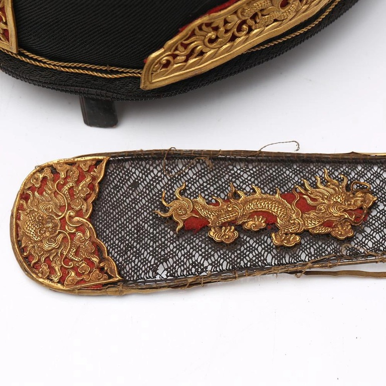 Nét đẹp tinh xảo chiếc mũ quan triều Nguyễn trúng đấu giá 20 tỷ đồng - 4
