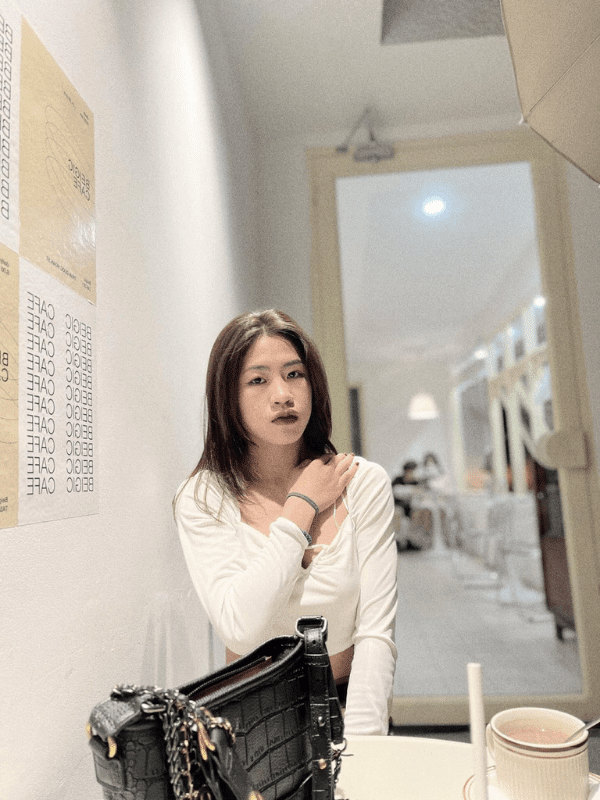  Thanh Nhã luôn cố gắng hết mình để theo kịp các đàn chị. (Ảnh: FB Nguyễn Thanh Nhã)