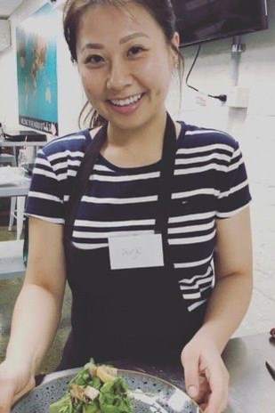 Angie thường gặp khó khăn với chất giọng mới của mình. Ảnh: Angie Yen