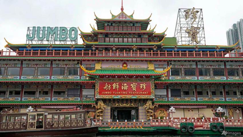Nhà hàng nổi biểu tượng của Hong Kong chìm tại Biển Đông ảnh 2