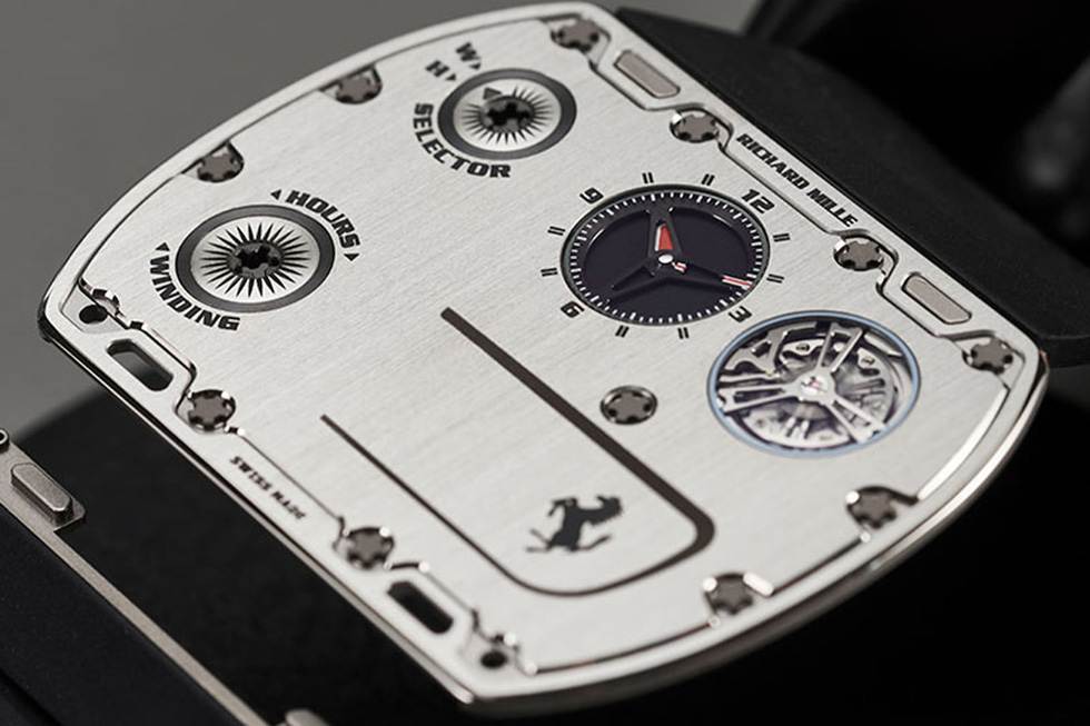 Ferrari bất ngờ công bố đồng hồ đeo tay mỏng nhất thế giới - Ảnh 7.
