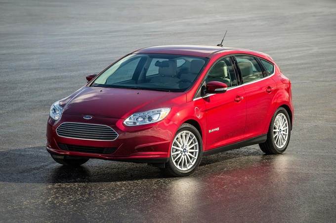 Focus Electric là mẫu xe điện thứ 2 của Ford, vòng đời kéo dài gần 7 năm (Ảnh: CarBuzz).