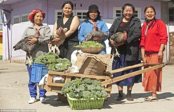 Gia đình ‘đông dân’ nhất thế giới với 1 chồng, 39 vợ, 89 người con chưa kể cháu - 2