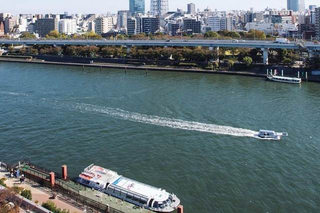Cả thế giới phải ngỡ ngàng vì &quot;chiếc khóa kéo&quot; khổng lồ này có thể phi như bay trên mặt nước! - Ảnh 10.