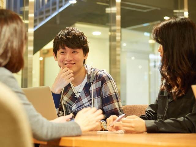 NHÀ NGHÈO làm sao đi DU HỌC? Cô gái Ninh Bình từng chinh phục cả 3 'ông lớn công nghệ' Microsoft, Facebook và Google tiết lộ bí quyết - Ảnh 3. NHÀ NGHÈO làm sao đi DU HỌC? Cô gái Ninh Bình từng chinh phục cả 3 'ông lớn công nghệ' Microsoft, Facebook và Google tiết lộ bí quyết - Ảnh 3.