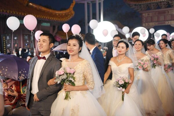 Trung Quốc cương quyết dẹp nạn hét giá cô dâu thách cưới